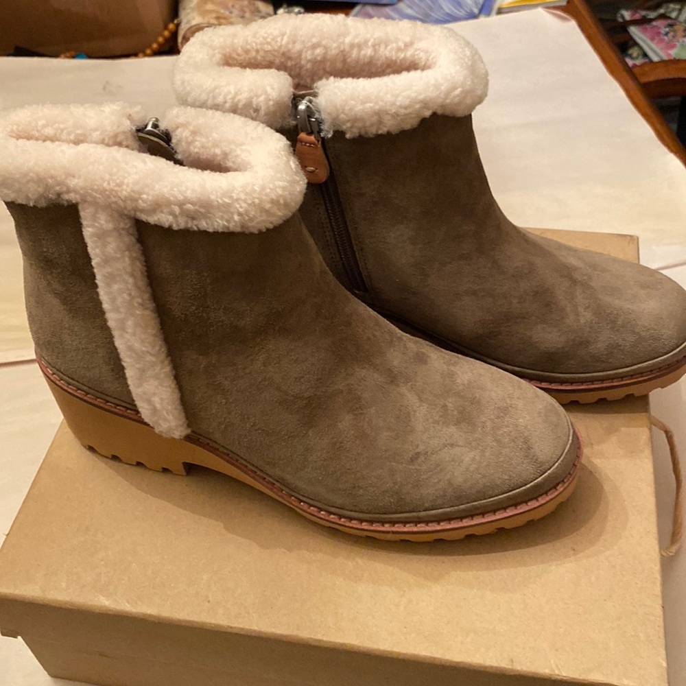 NIB GENTLE SOULS MONA BOOTIE COZY